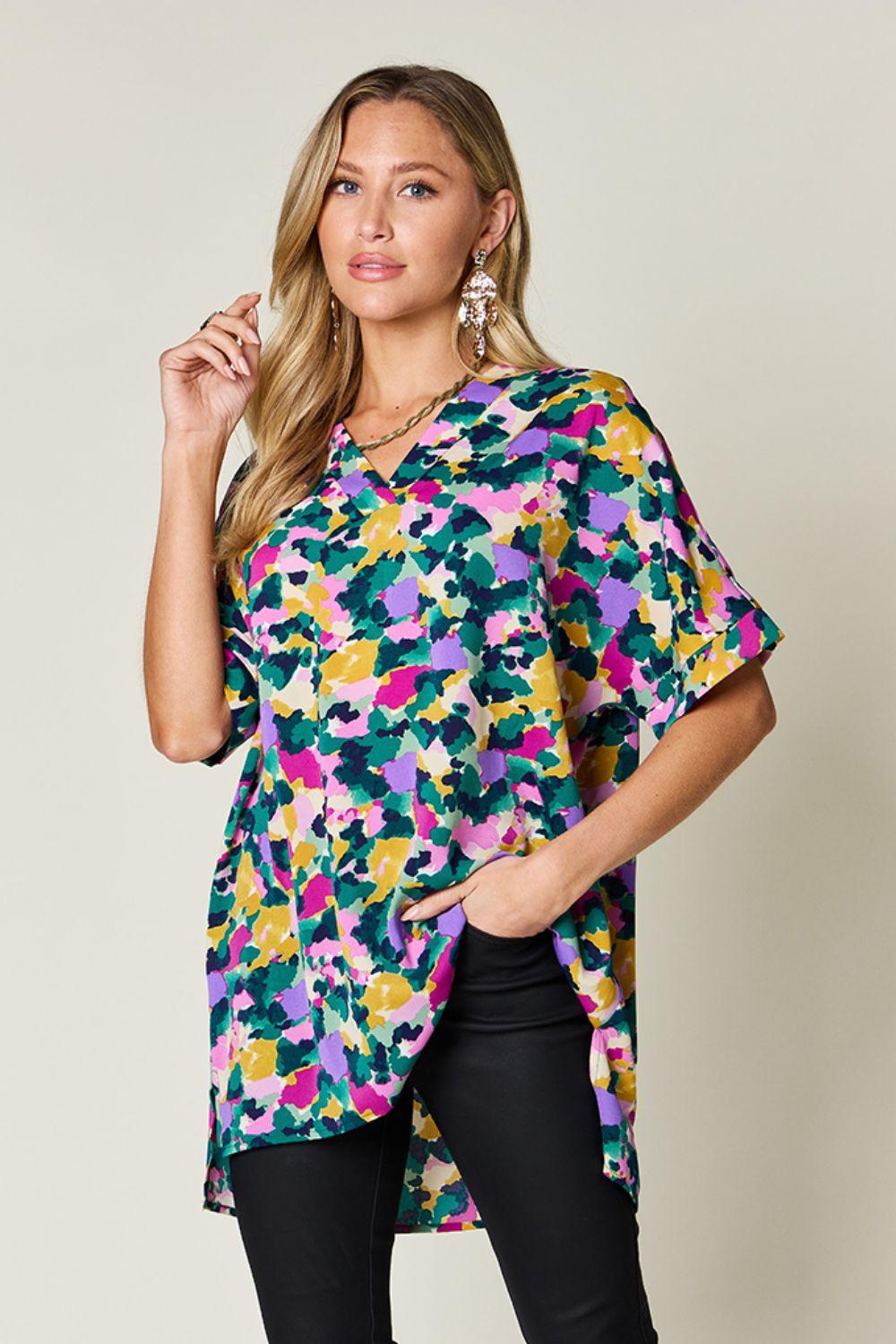 Printed V-Neck Short Sleeve Side Slit Top