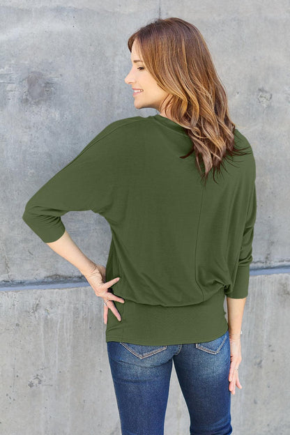 Round Neck Batwing Sleeve Top