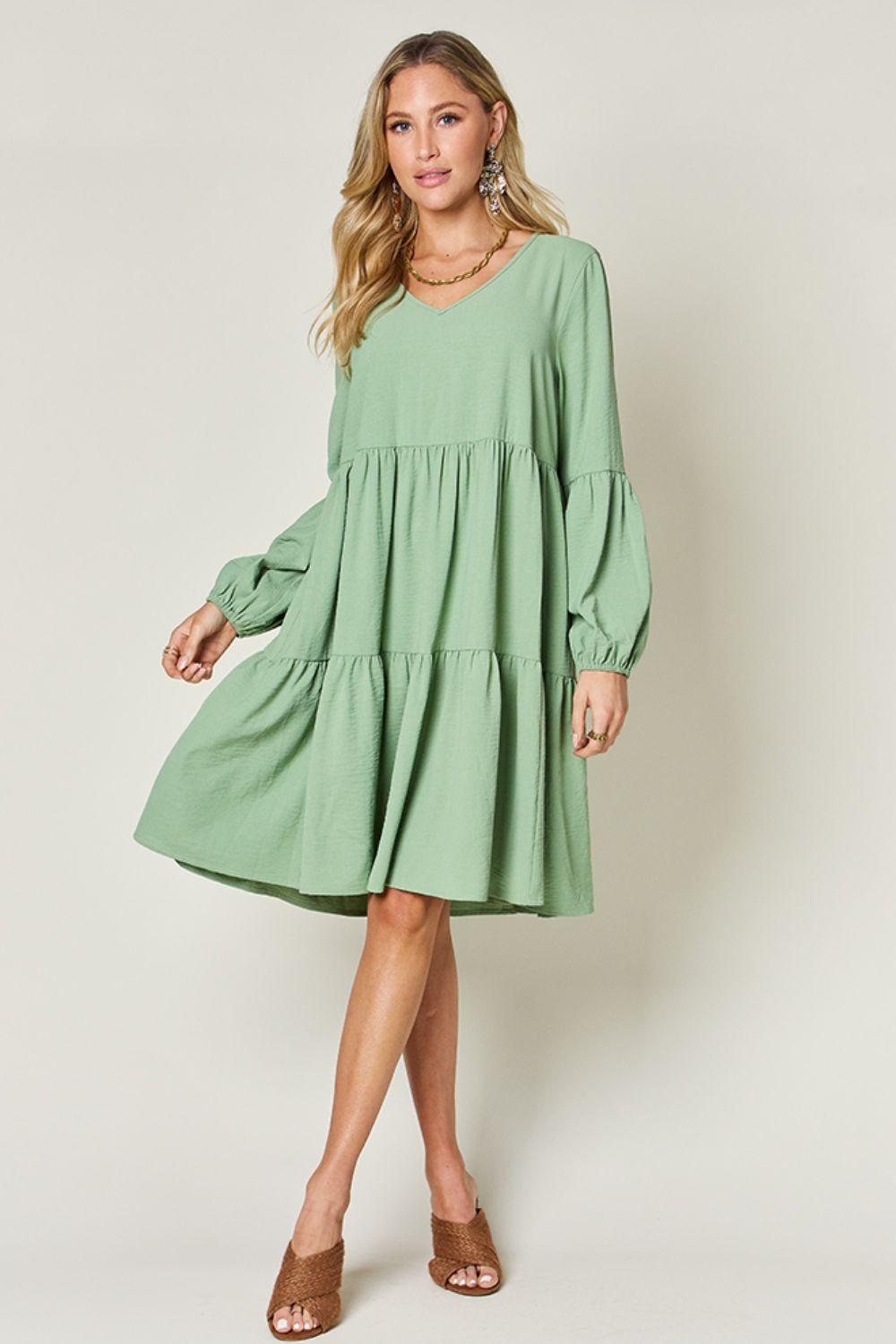 V-neck Dress with fluffy Balloon Sleeves with Pockets